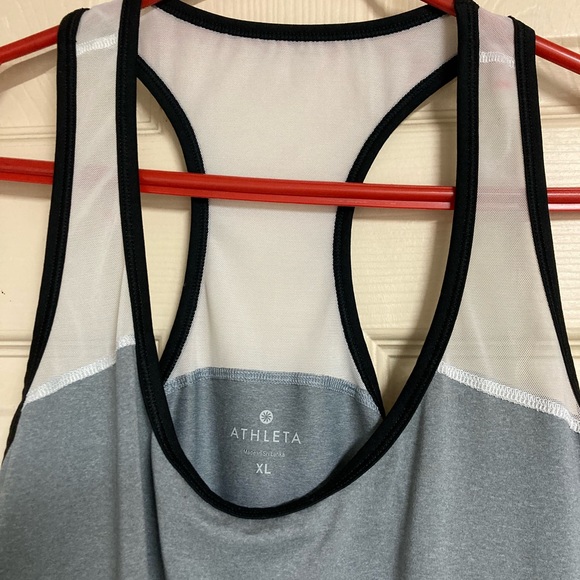 Athleta Mesh Athletic Grey, Black and White Activewear Tank Top sz XL - Picture 3 of 6